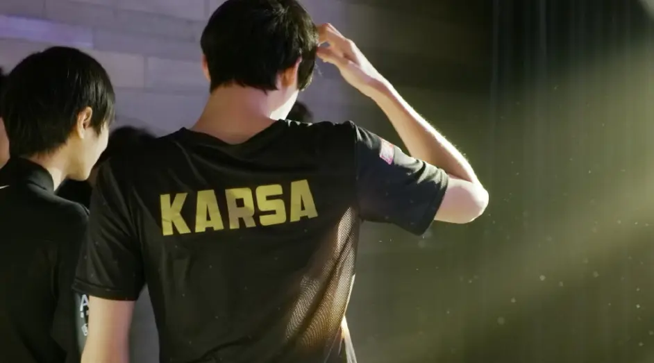 爱游戏体育 Rookie迎来十五赛季高光表现，尤文图斯球迷沸腾！